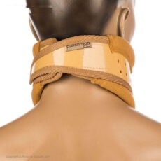 گردن بند طبی پاک سمن مدل Hard With Chain Pad سایز XL