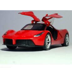 ماشین بازی مدل فلزی فراری کد f8