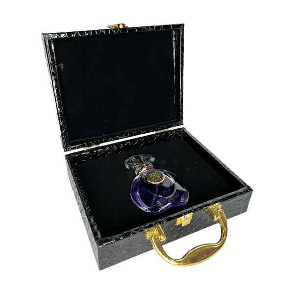 ادوپرفیوم مردانه مدل مگاماره اورتوپاریسی