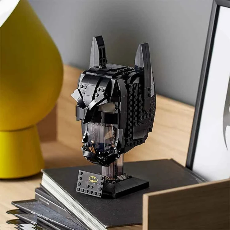 ساختنی مدل مجسمه بتمن سری batman Cowl کد 77182