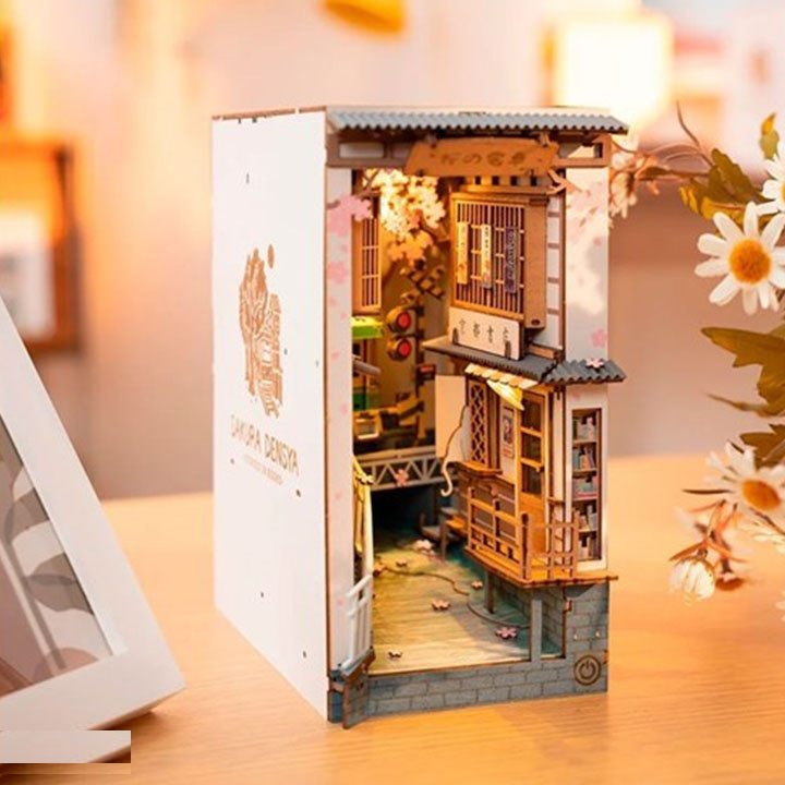 خانه مینیاتوری طرح Sakura Densya کد TGB01
