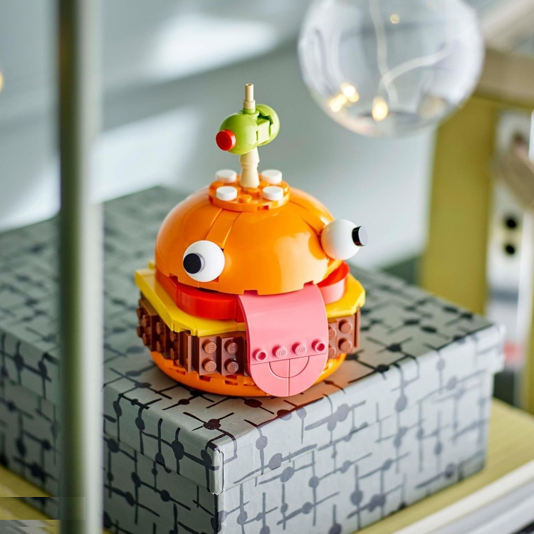 ساختنی لگو سری فورتنایت مدل Durrr Burger کد 77070