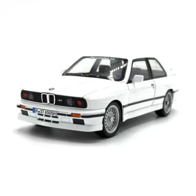 ماکت ماشین طرح bmw320 مدل m3