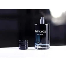 ادو پرفیوم مردانه نیفتی مدل ساواج دیور حجم 100 میلی‌ لیتر