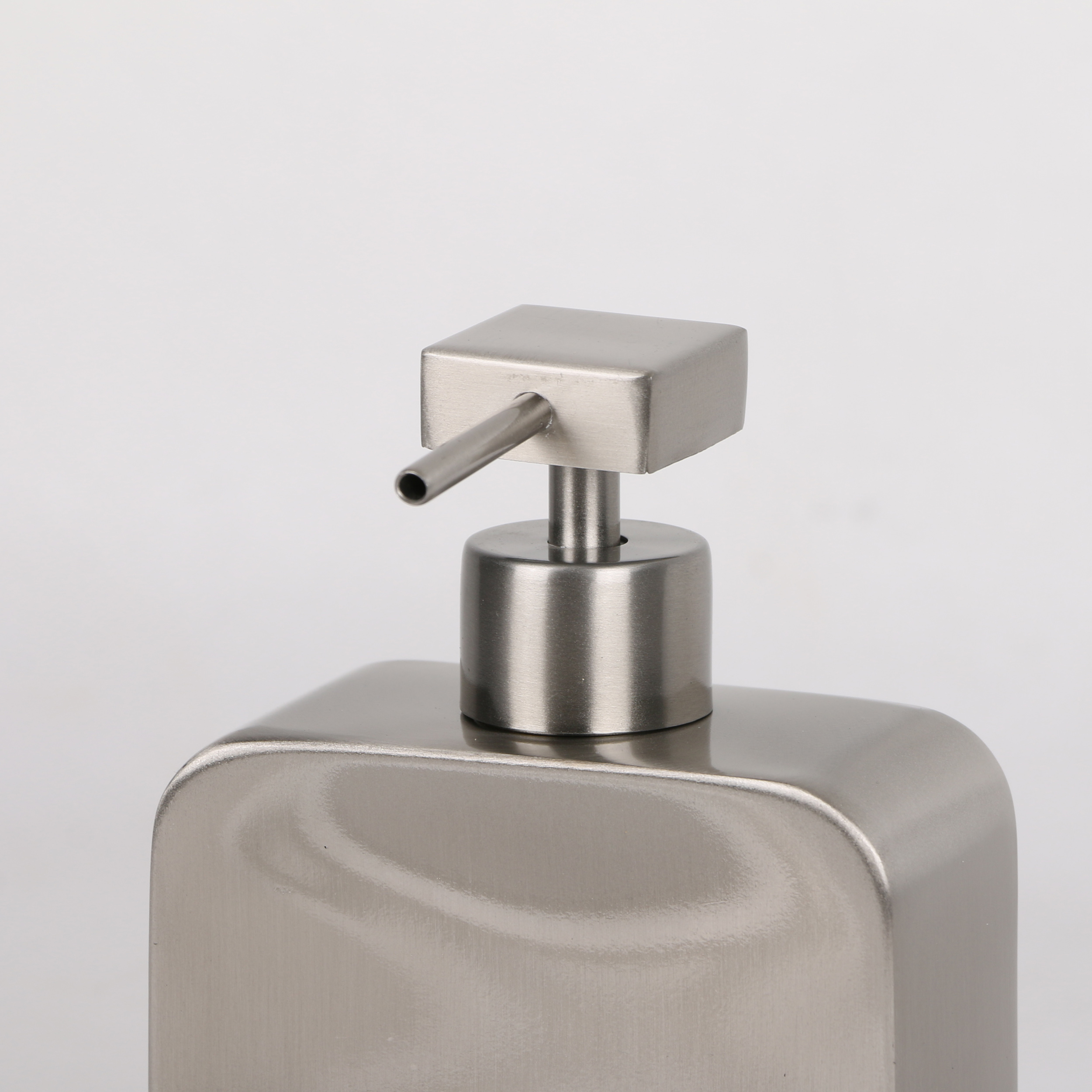 پمپ مایع دستشویی دلفین مدل Kh-170-171