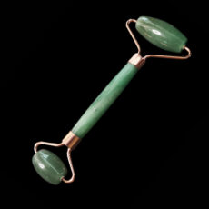 ماساژور دستی صورت مدل اونتورین کد 8750E