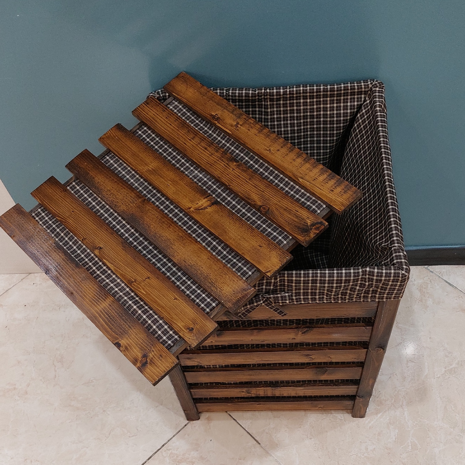 سبد رخت چرک مدل شبکه ایی