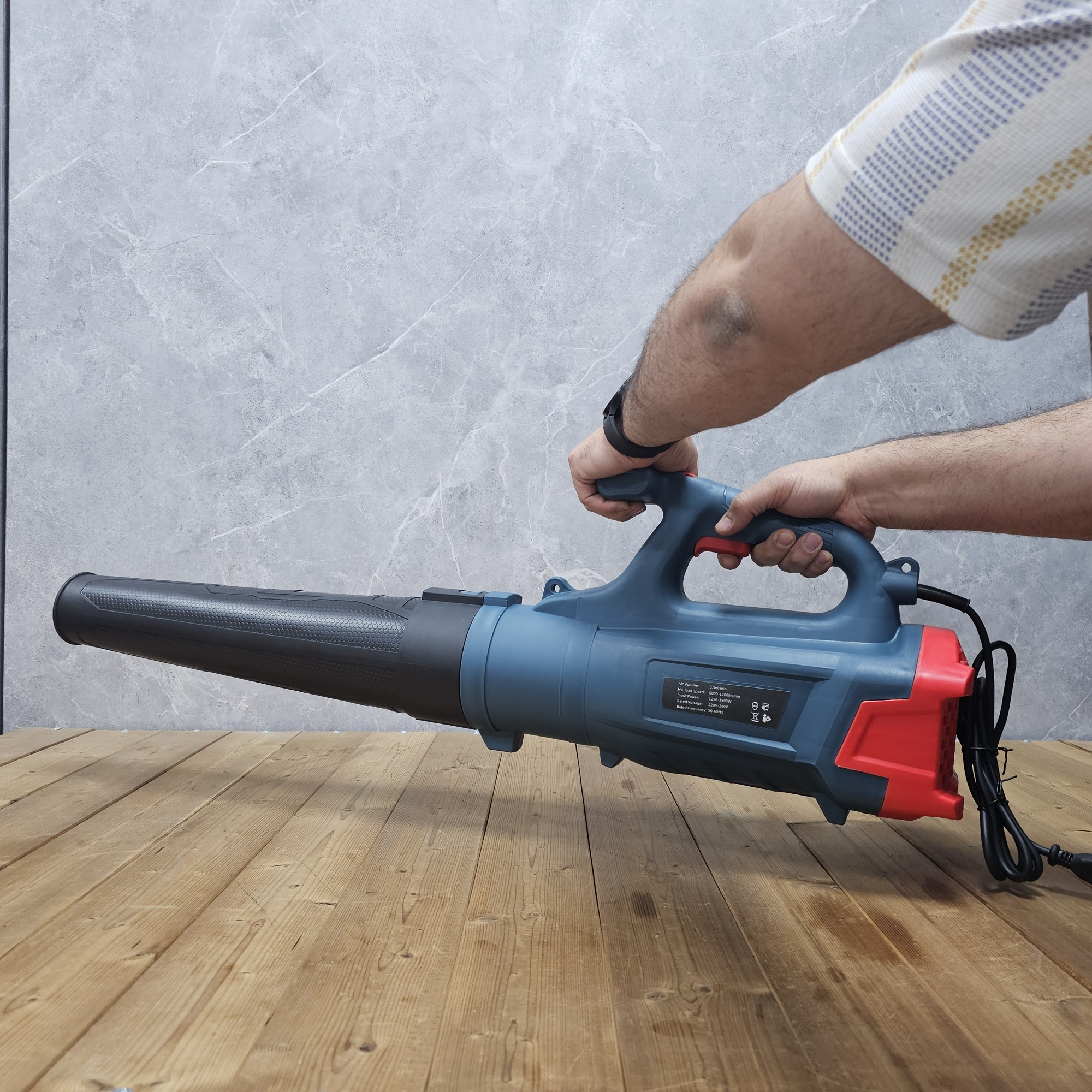 دستگاه دمنده صنعتی باس مدل LIFE_STYLE