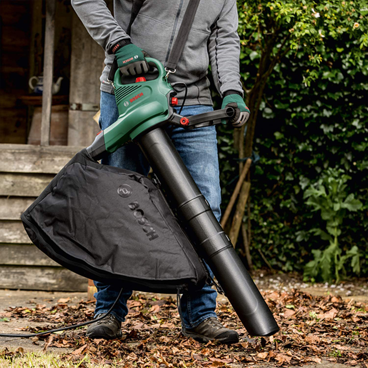 دستگاه دمنده مکنده بوش مدل فوق حرفه ای Garden Tidy 3000 - 3 in 1