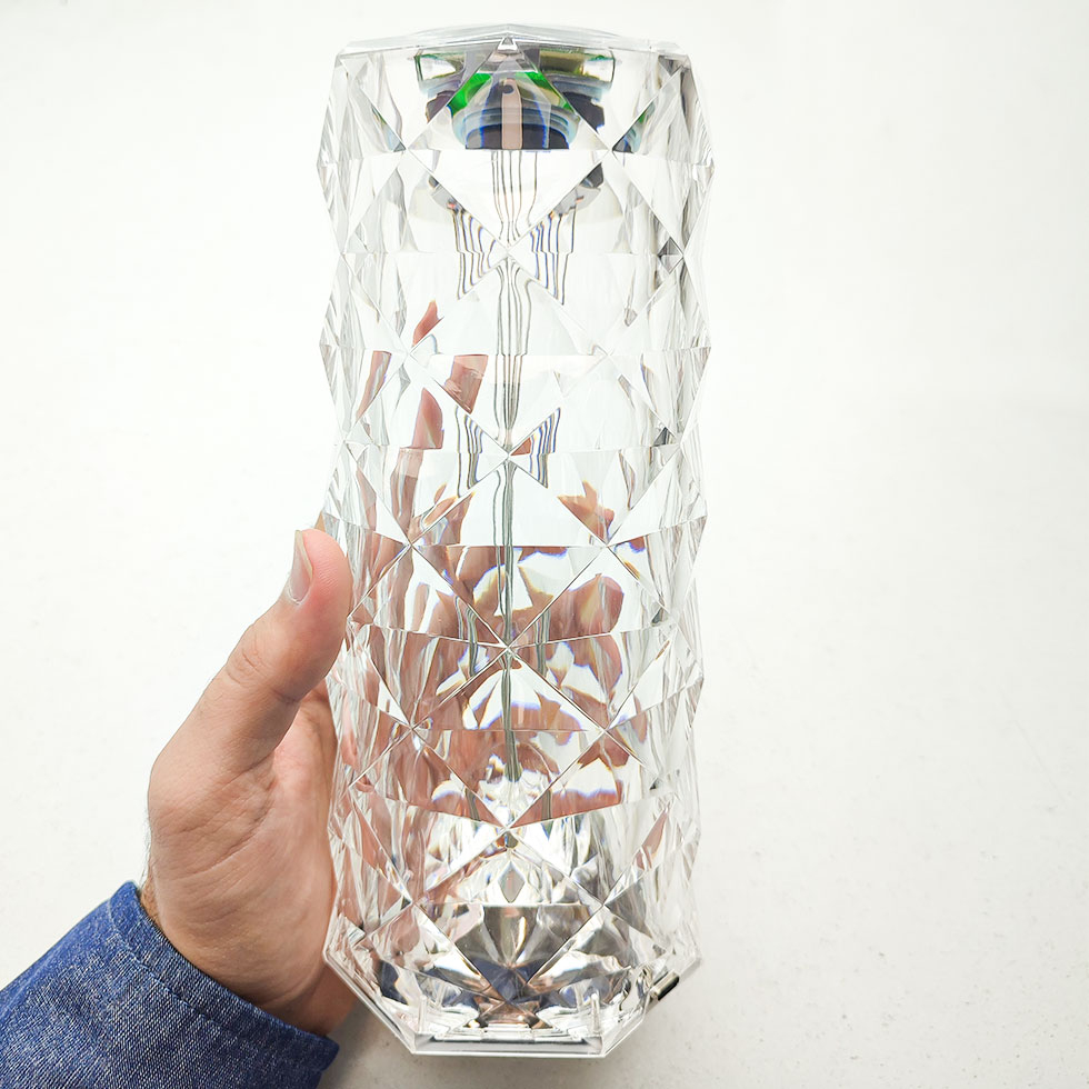 اسپیکر بلوتوثی قابل حمل مدل رقص نور دار طرح منشوری