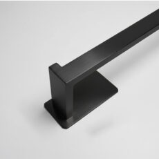 پایه رول دستمال کاغذی دلفین مدل چسبی رول Or-b