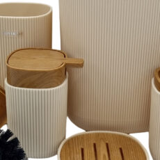 ست سرویس بهداشتی پنج پارچه کنتراست مدل روما 7900 طرح چوب