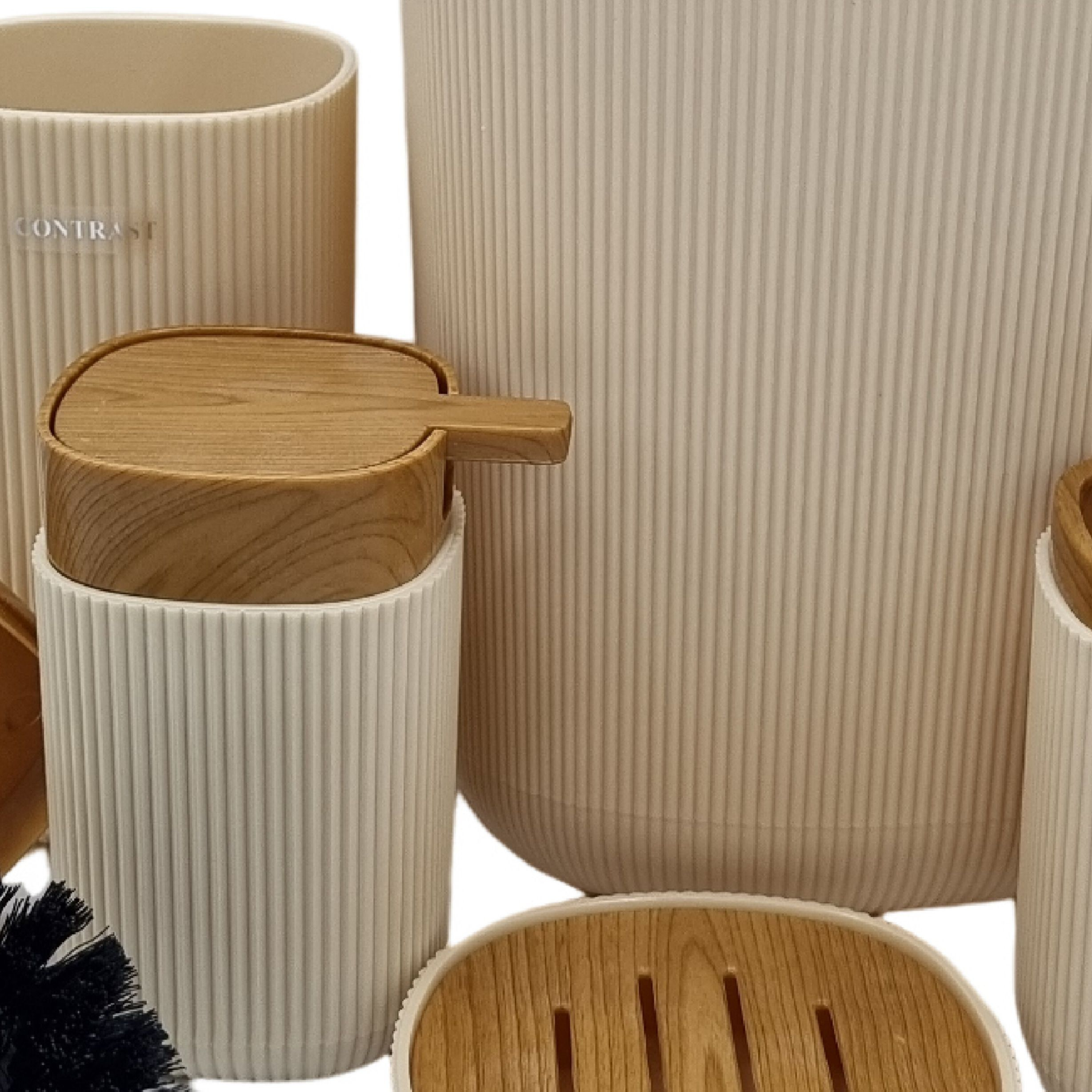 ست سرویس بهداشتی پنج پارچه کنتراست مدل روما 7900 طرح چوب