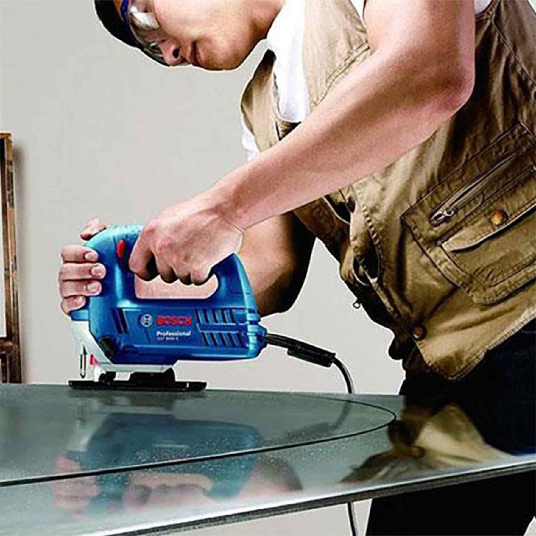 اره عمودبر بوش مدل GST 8000 E