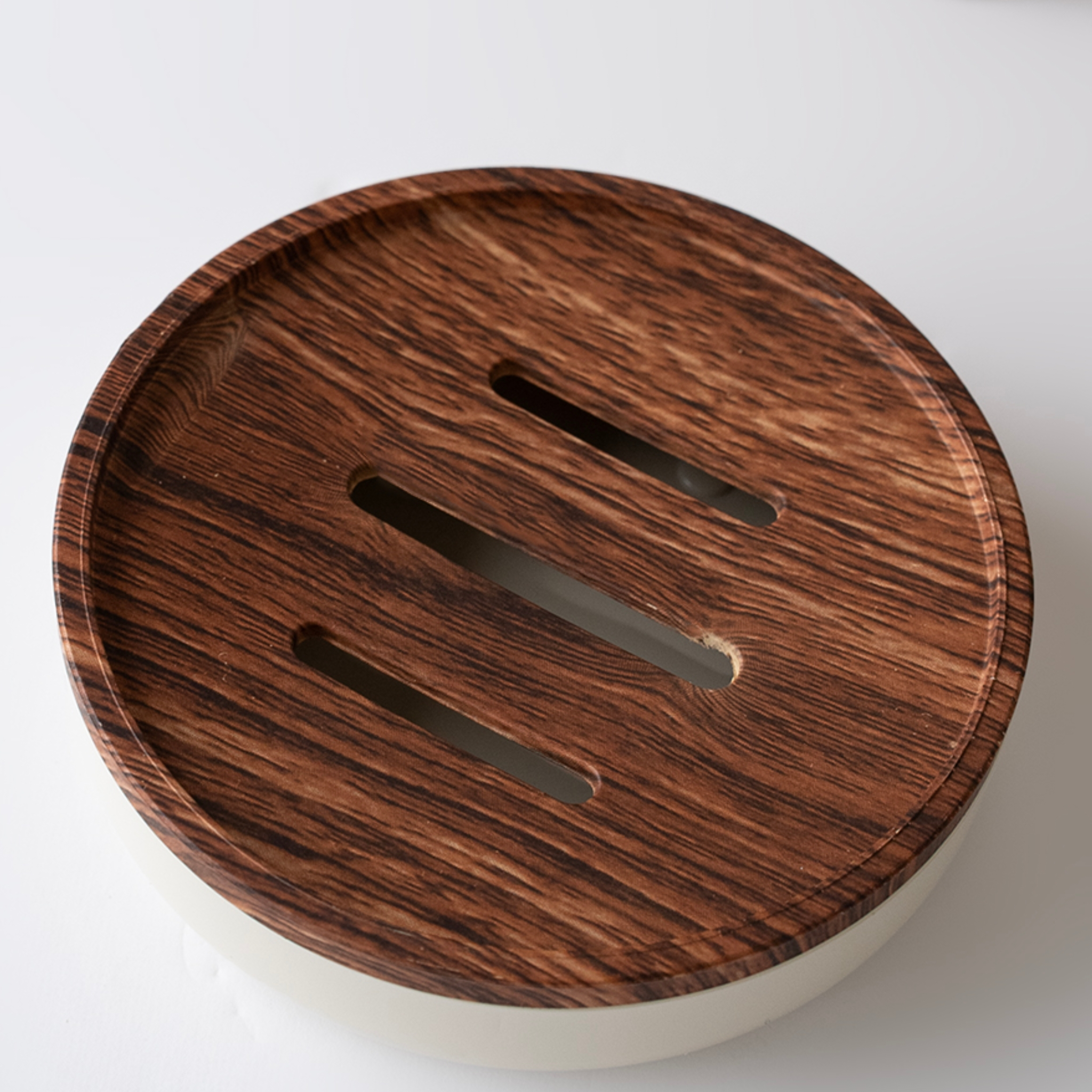 ست سرویس بهداشتی 6 تکه اطلس مدل سلین طرح چوب