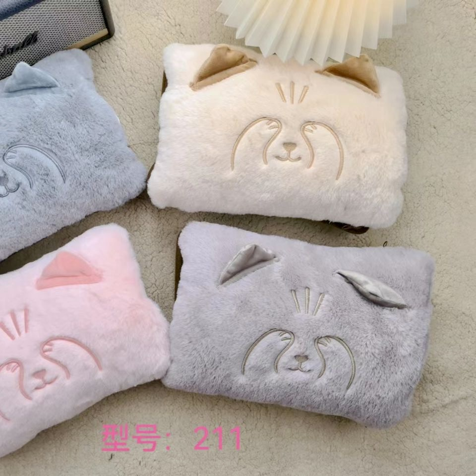 کیسه آب گرم برقی مدل باشتی طرح گربه پولیشی