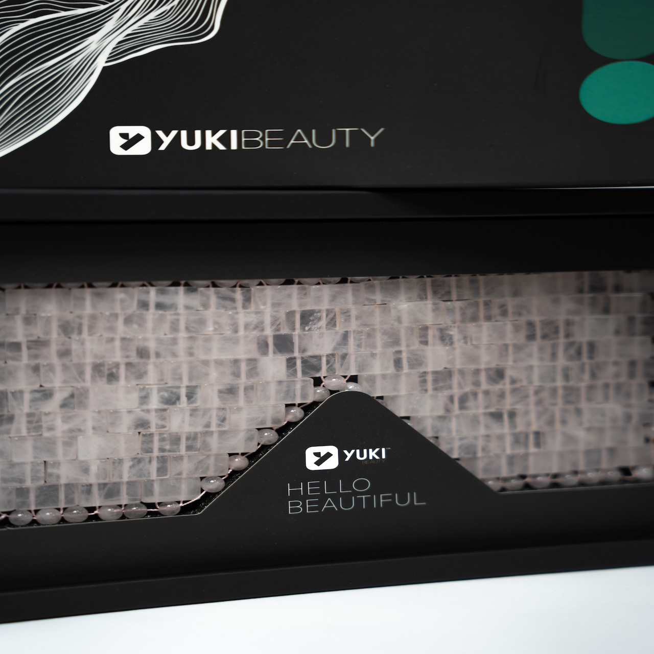 ماساژور چشم یوکی بیوتی مدل رز کوارتز