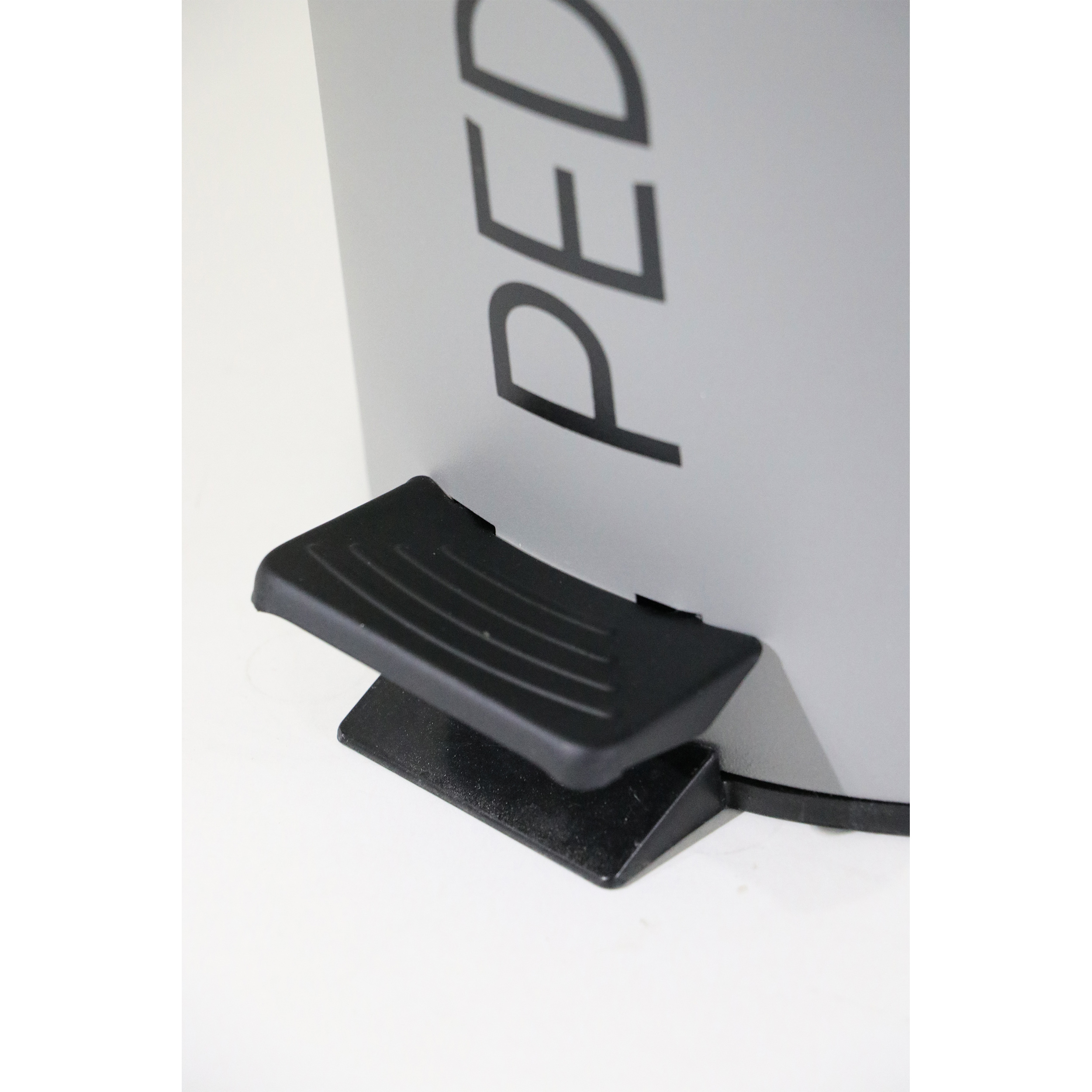 سطل زباله پدالی بی وی کی کد 831151