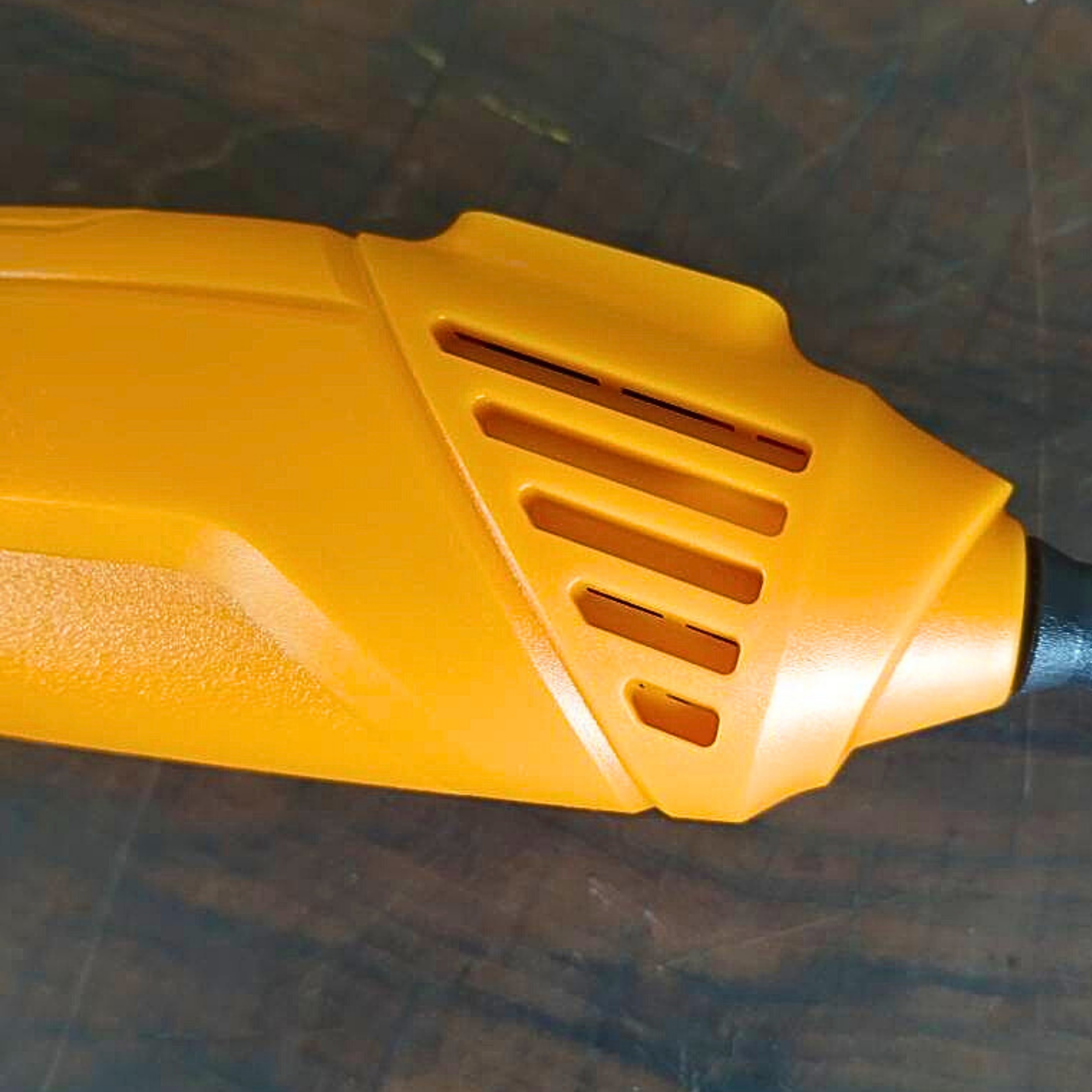 سشوار صنعتی 1600 وات اینتیمکث مدل 0707