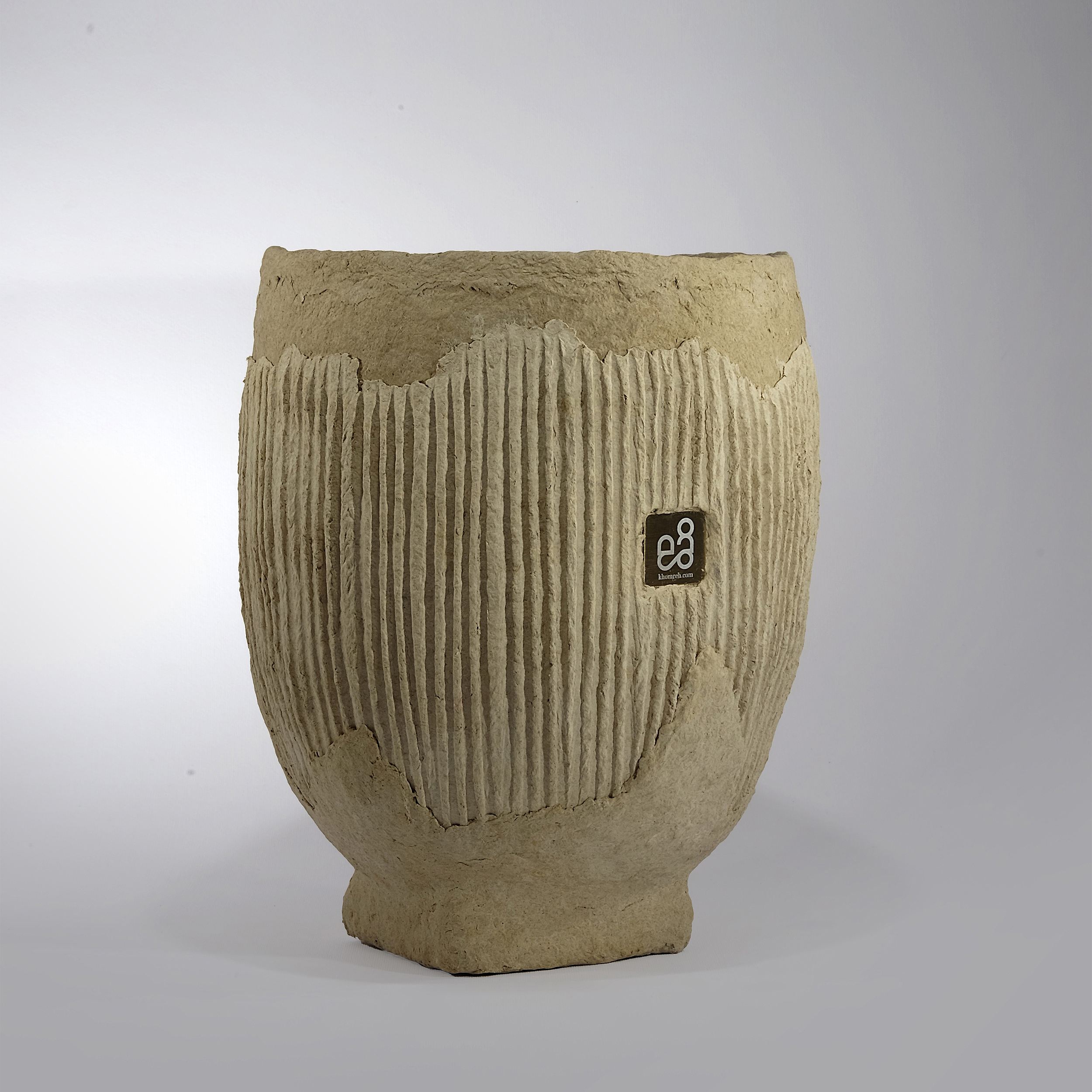 گلدان چوبی مدل ریستا