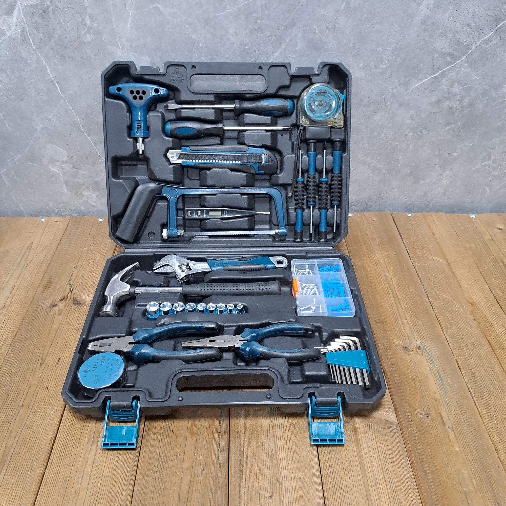 مجموعه 46 عددی ابزار دستی باس مدل  LIFE_STYLE