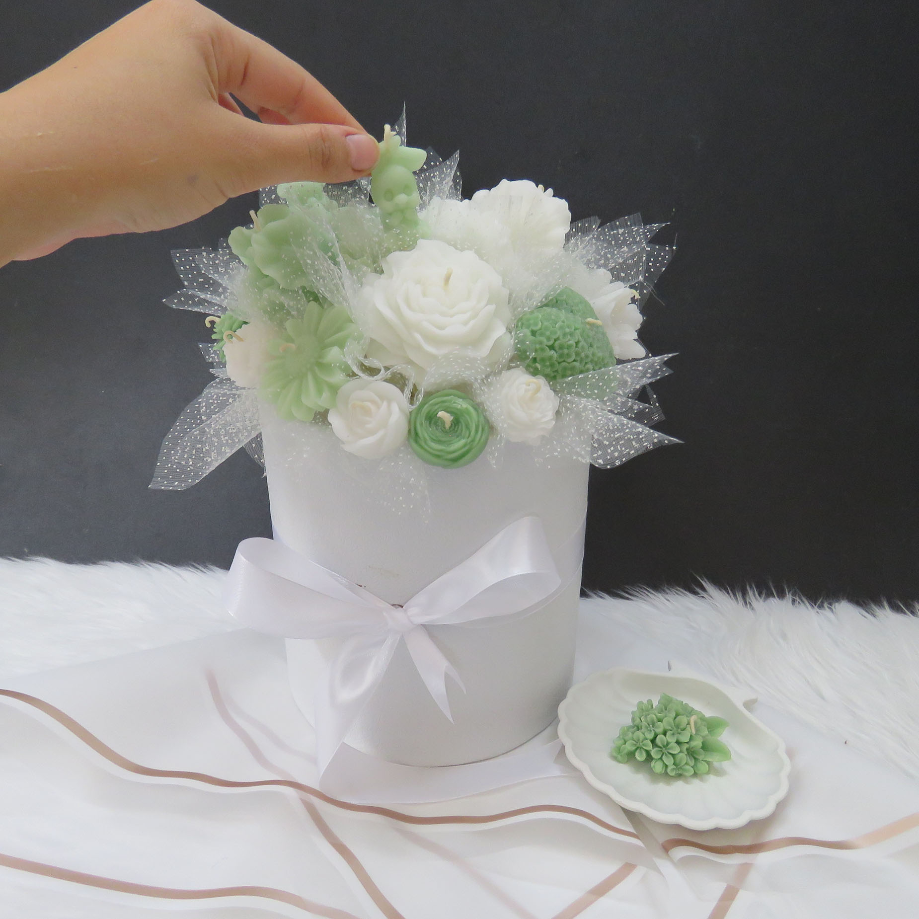 شمع مدل گل جاودان کد 1002a