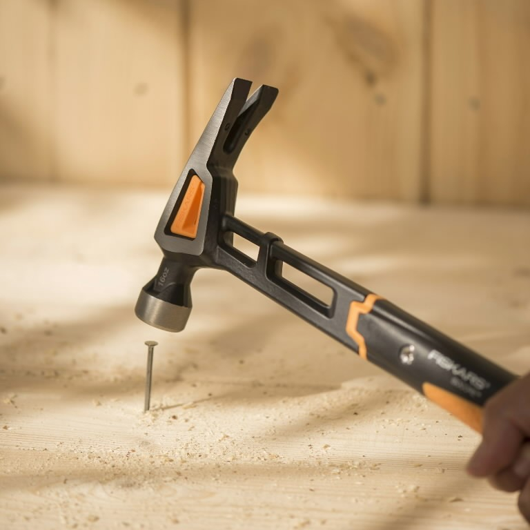 چکش فیسکارس مدل FI-16MS وزن 820 گرم