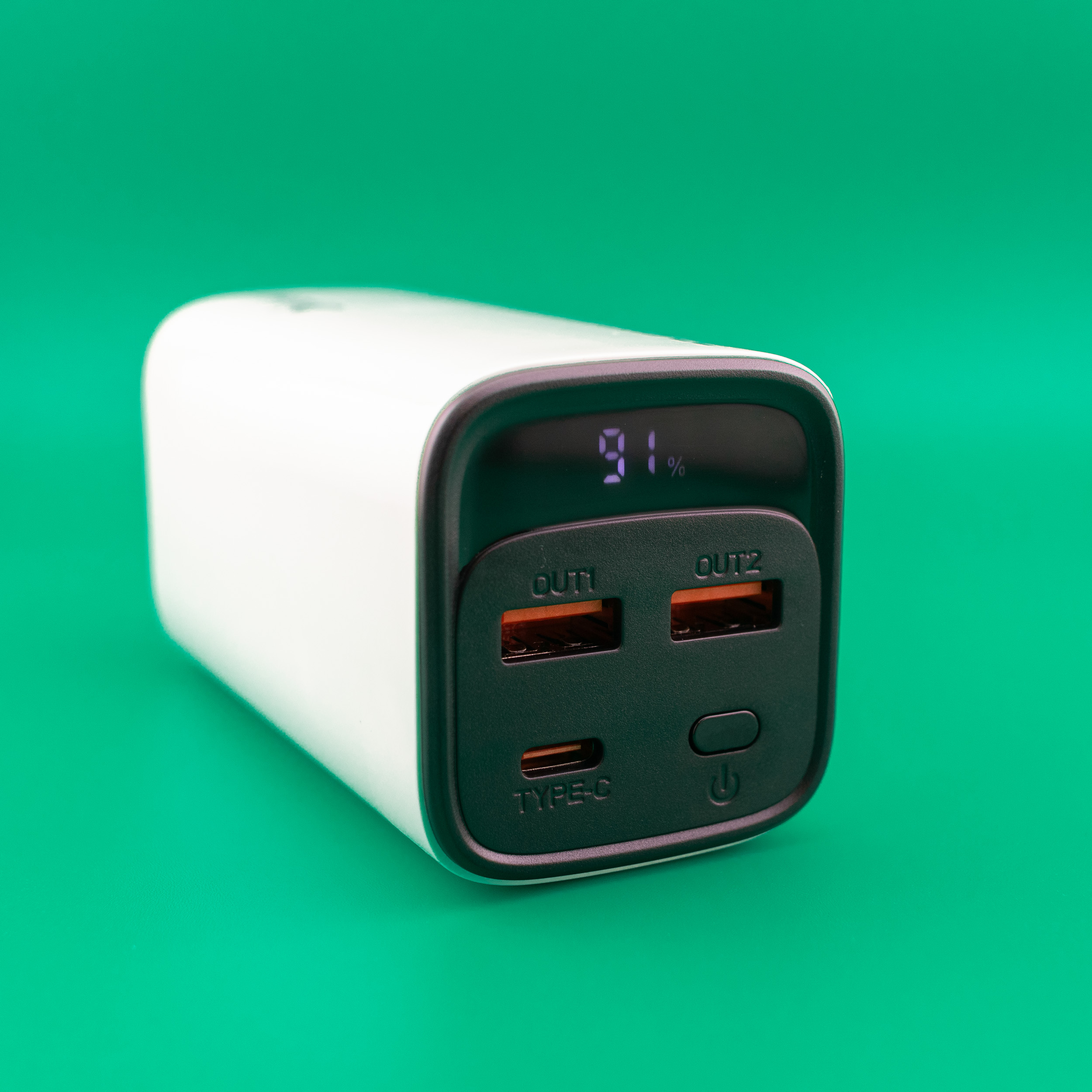 پاوربانک 22.5 وات آیرنج مدل U 22 ظرفیت 20000 میلیآمپرساعت