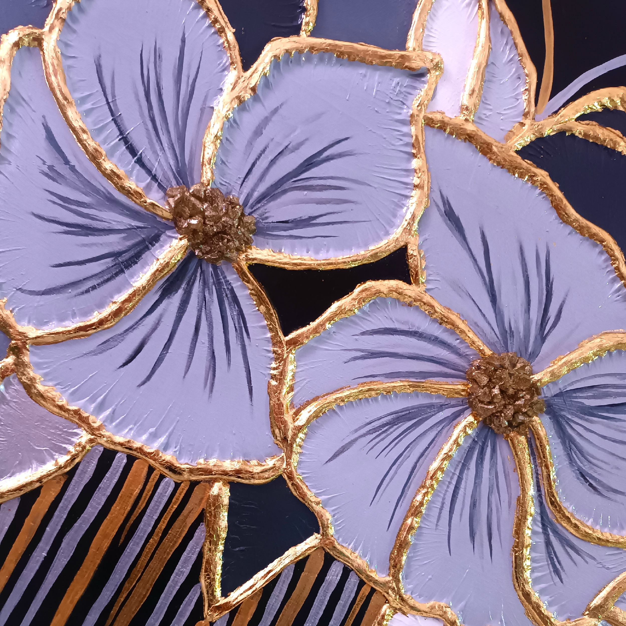 تابلو نقاشی ورق طلا مدل گل برجسته