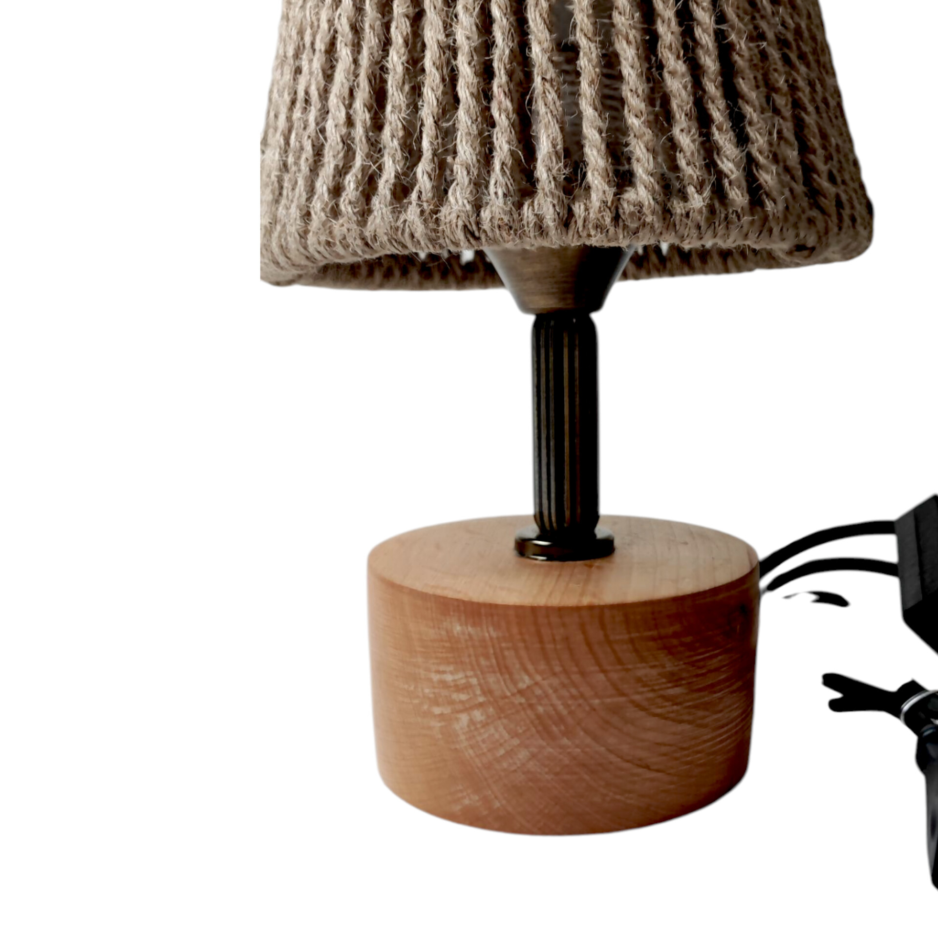 آباژور چوبی مدل ۰۱