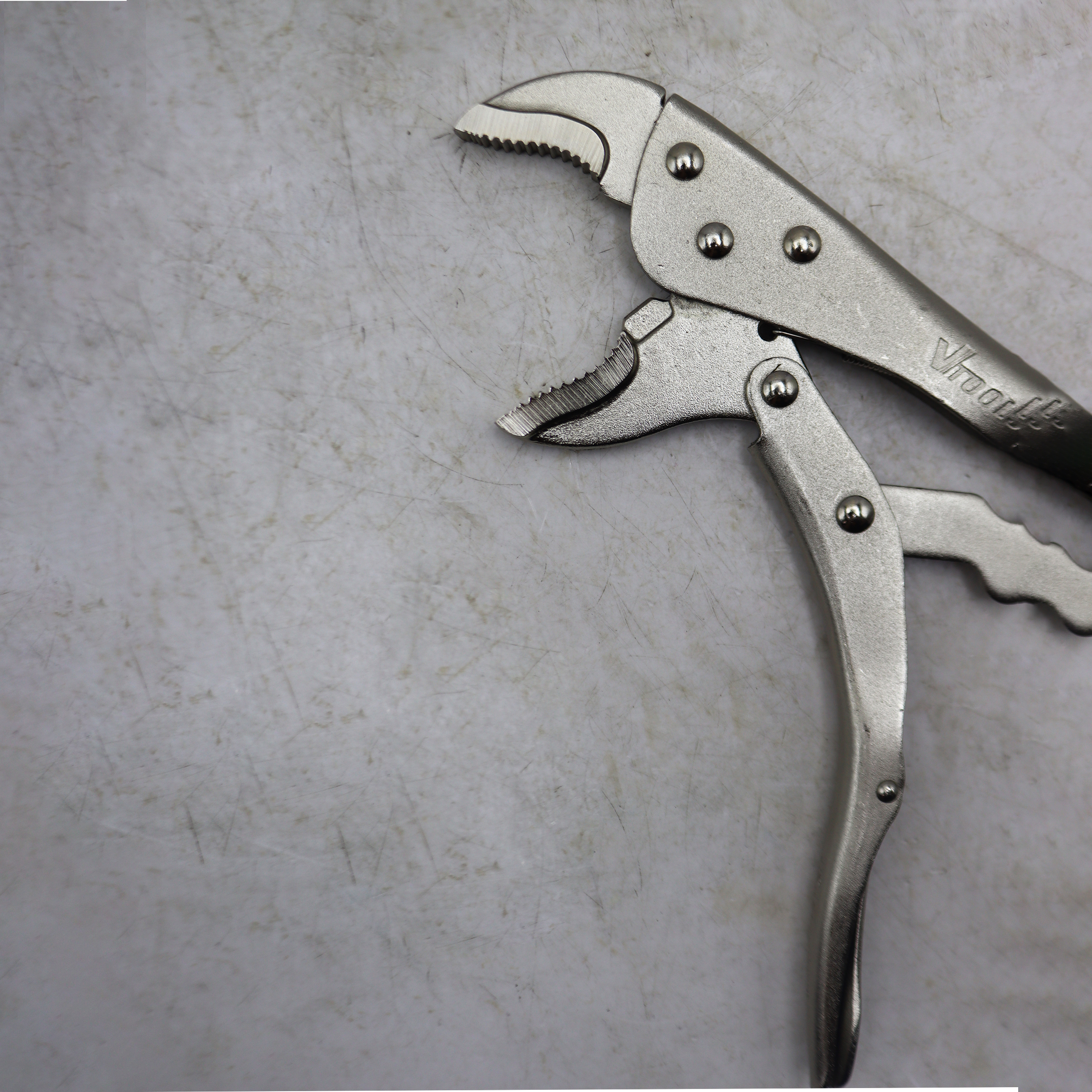 انبر قفلی وی تولز مدل YP-VT2185 سایز 10 اینچ