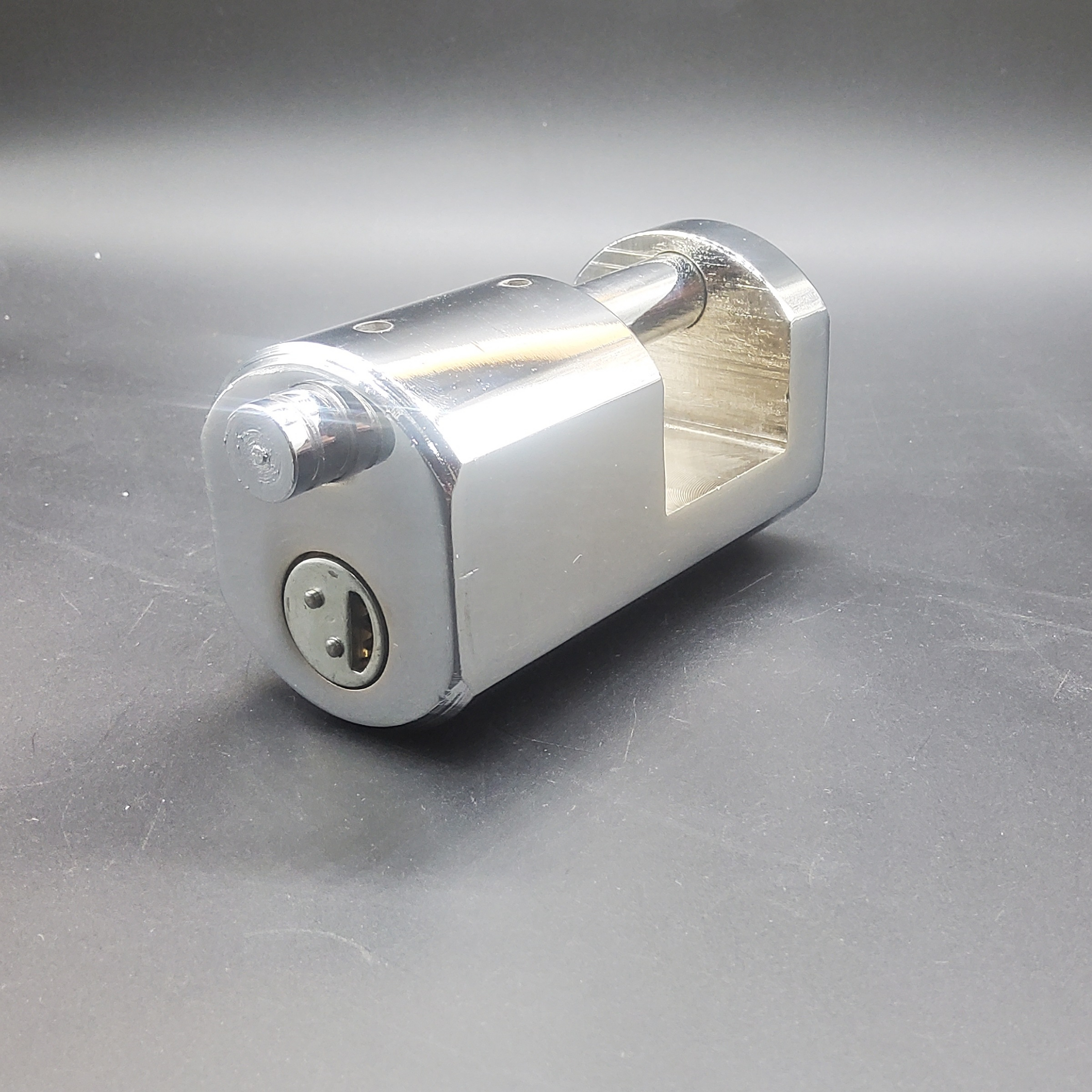 قفل کتابی کهن مدل BNA 95