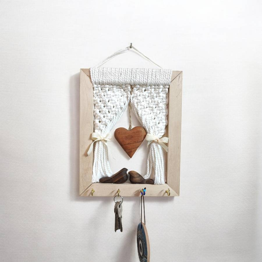 کلید آویز مدل طرح پنجره عشق