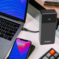 پاوربانک 65 وات انرجایزر مدل UE27062PQ ظرفیت 27000 میلی آمپر ساعت