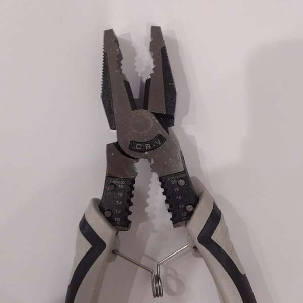 انبردست صنعتی پروفشنال چندکاره مدلCR-V سایز 8 اینچ