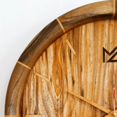 ساعت دیواری چوبی مدل گردو و اوجا کد Mc40-1