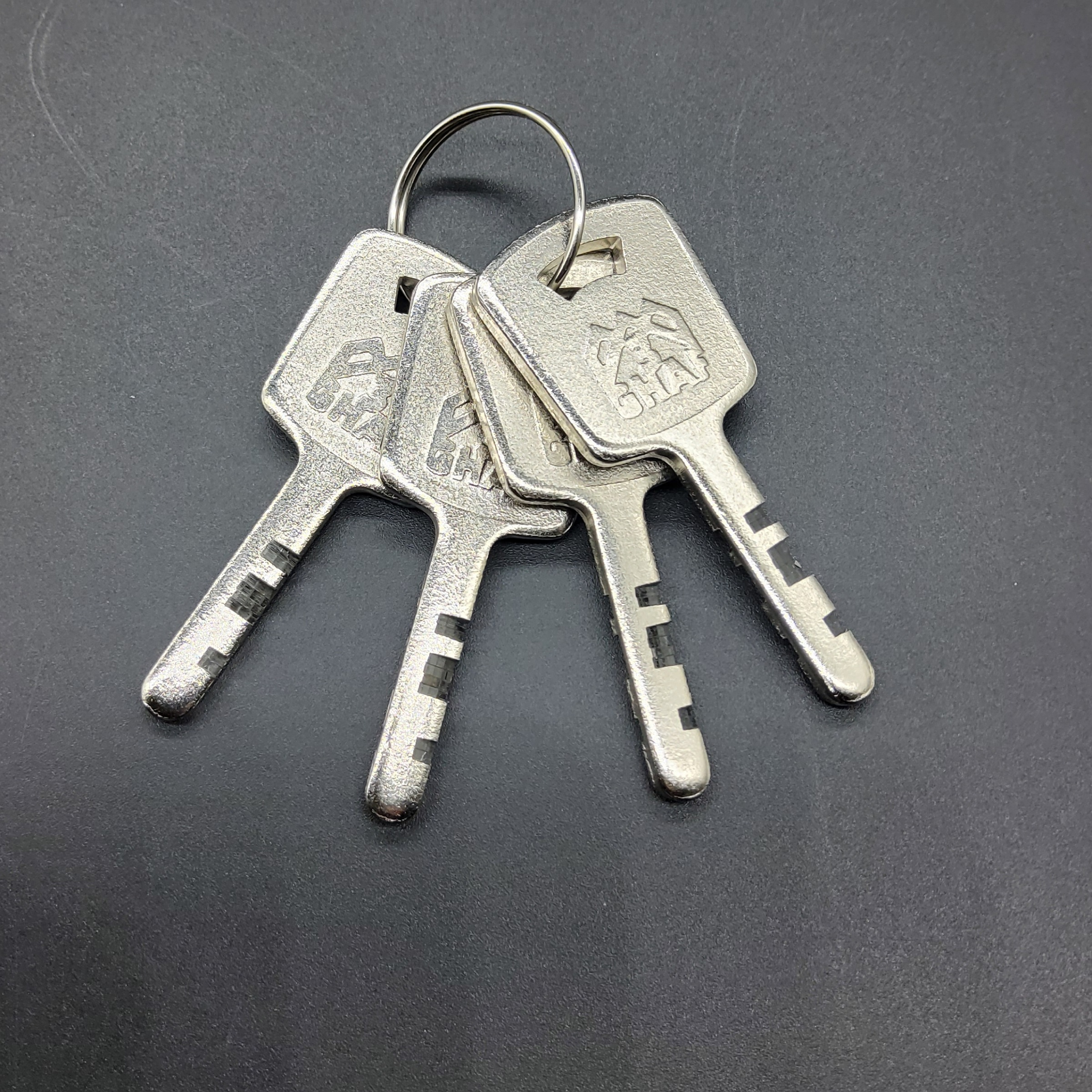 قفل سه قاف کد 001