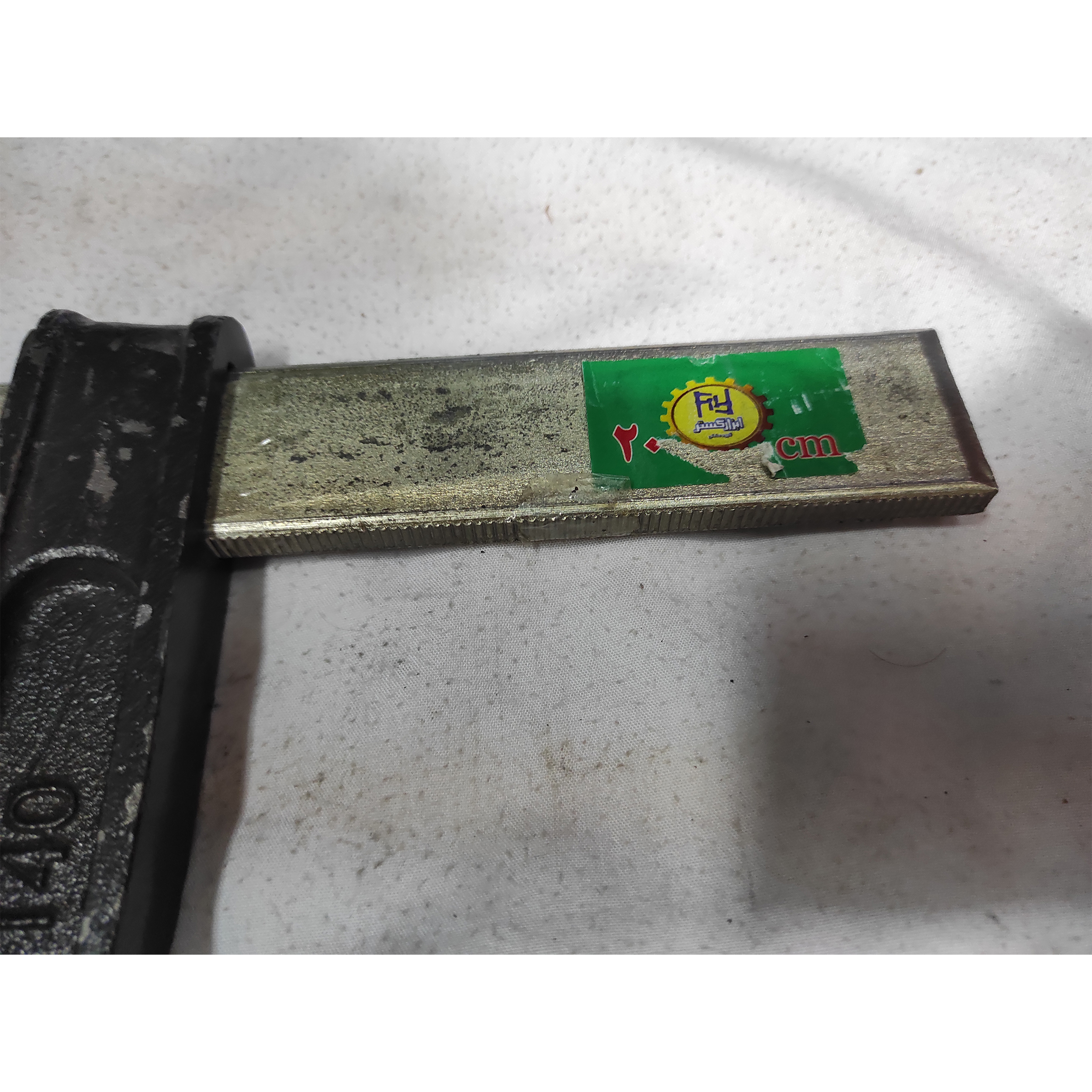 پیچ دستی ابزار گستر مدل SMT-20cm-FAK14