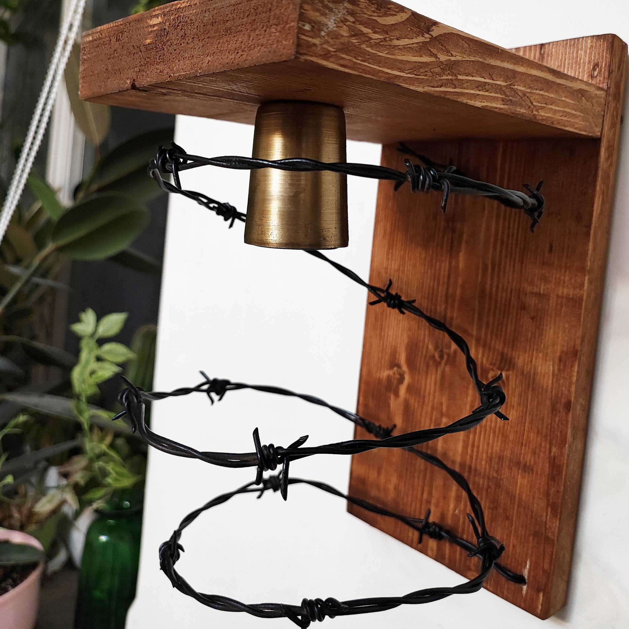 لوستر دیواری چوبی کد 05