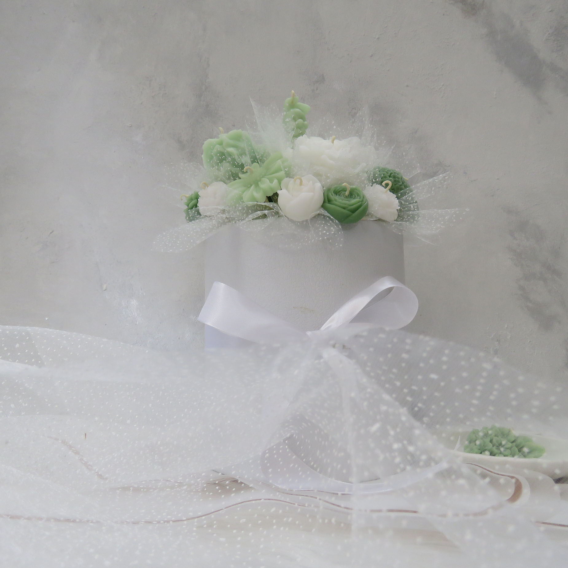 شمع مدل گل جاودان کد 1002a