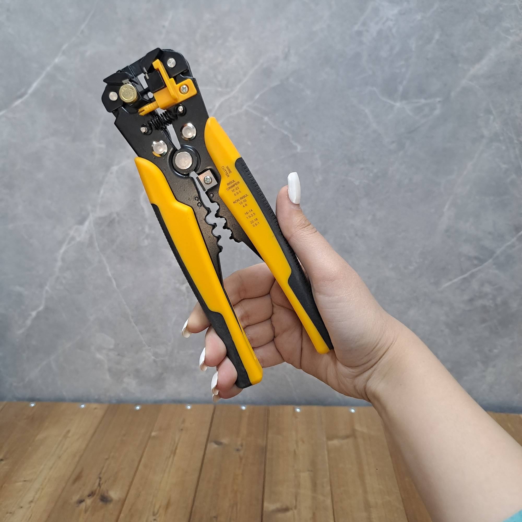 انبر دو کاره سیم لخت کن تاتند مدل ART :71283 سایز 8 اینچ