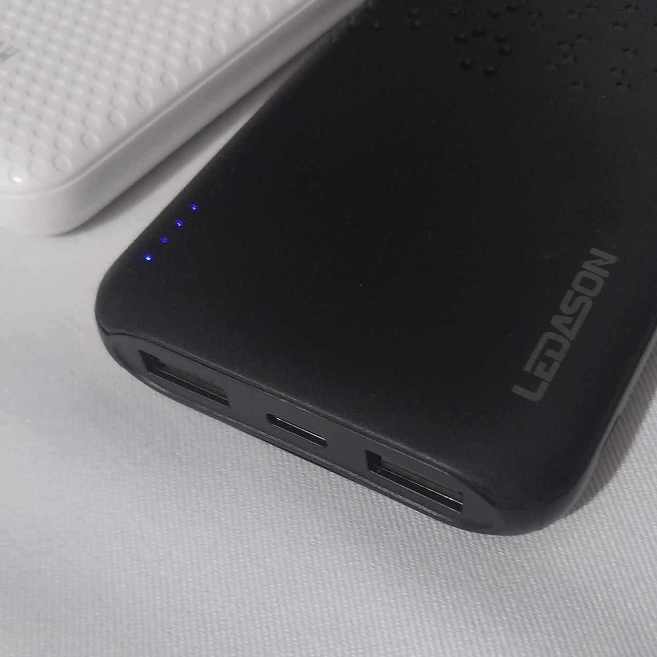 پاوربانک مدل L-P10 ظرفیت 10000 میلی آمپر ساعت