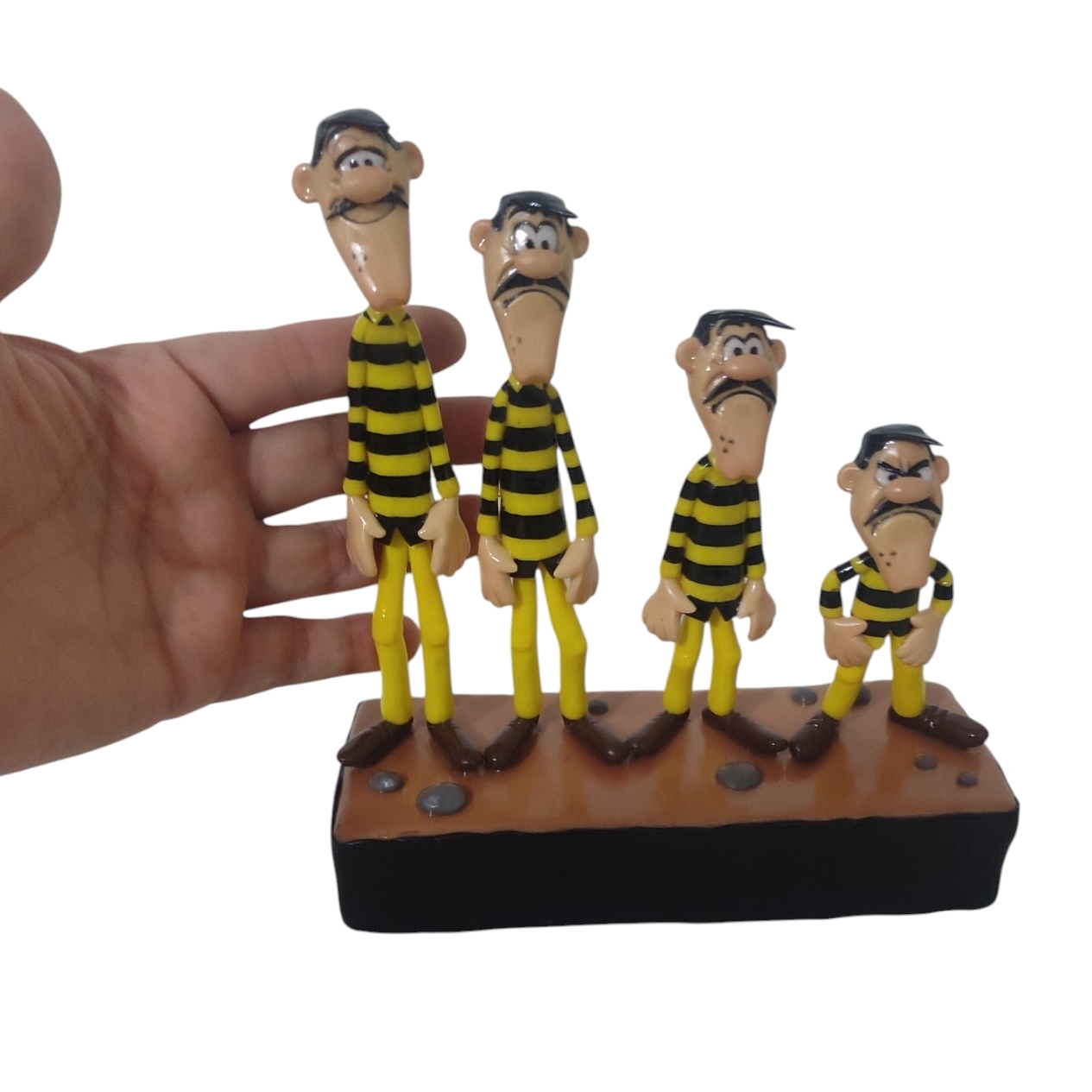 مجسمه مدل برادران دالتون