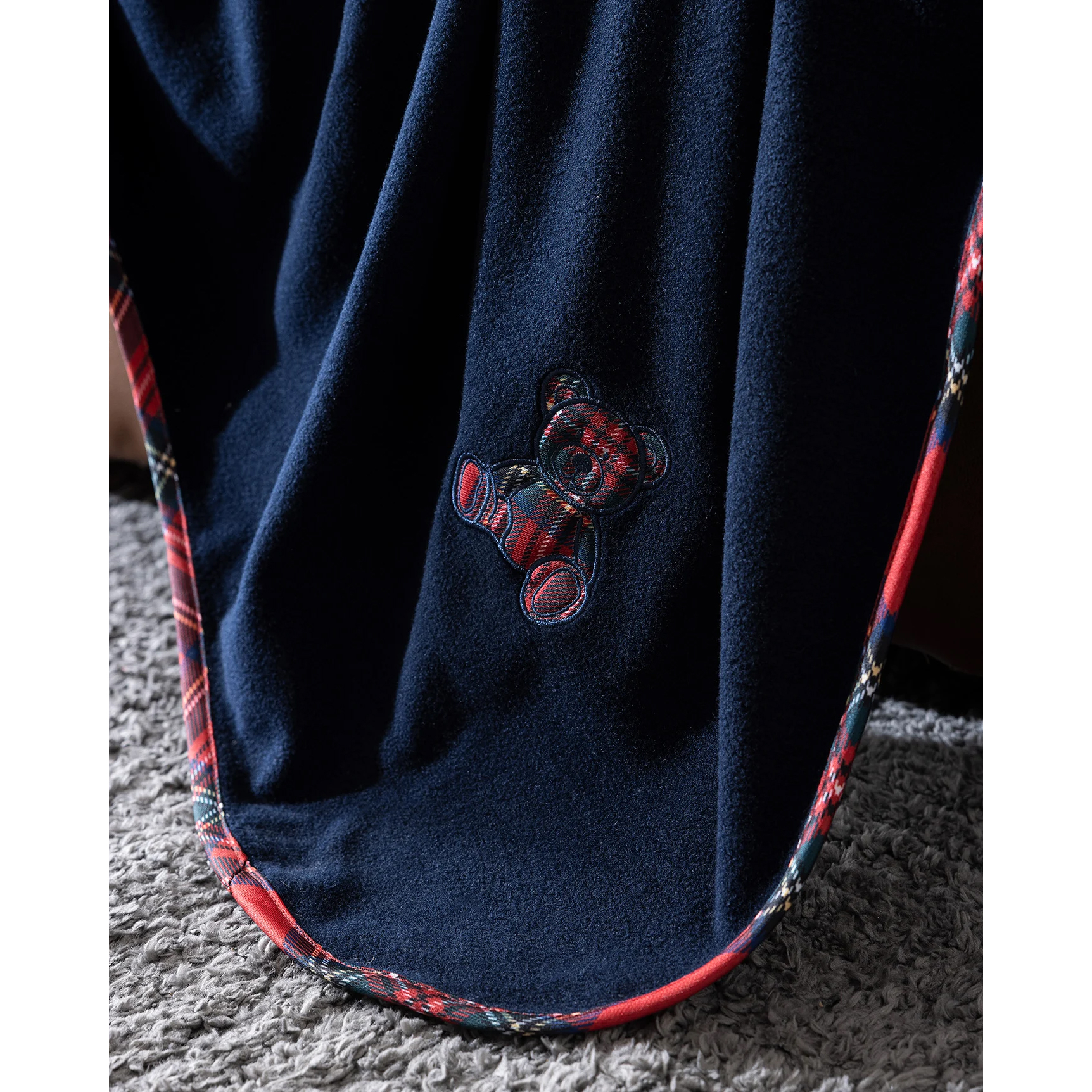 پتو مبل مادام کوکو مدل Tanise bear سایز 130*170 سانتی متر