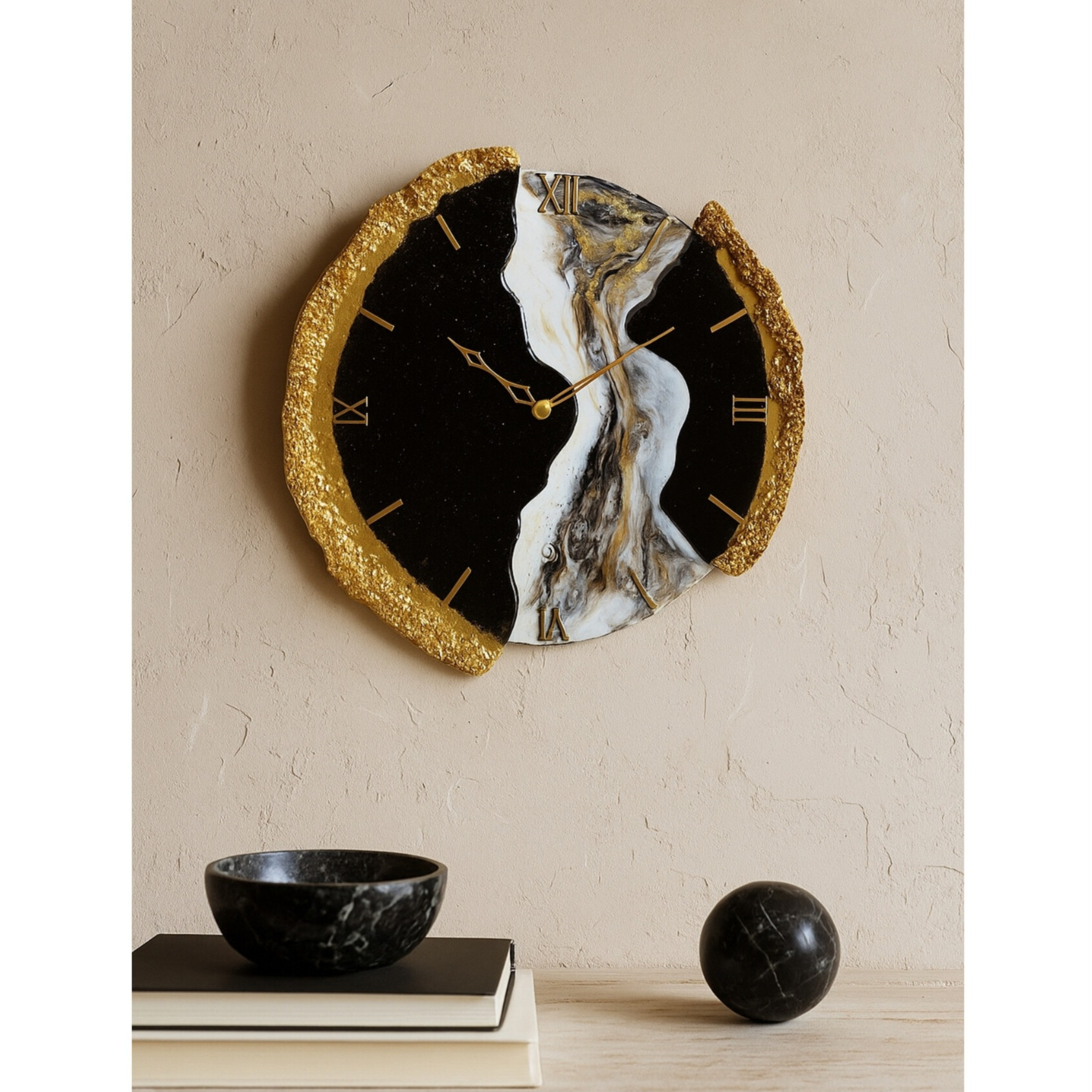 ساعت دیواری رزینی مدل سه تکه دفرمه