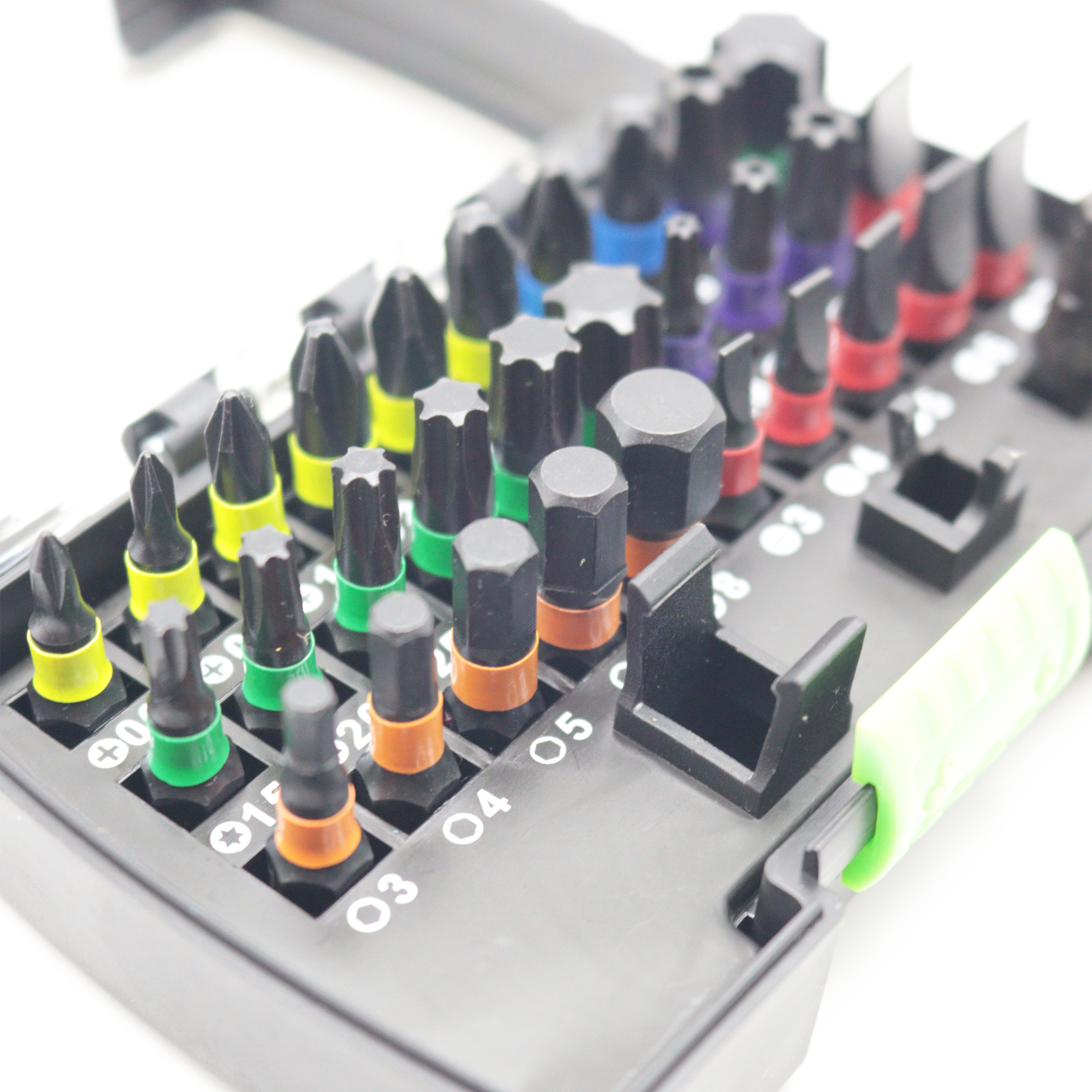 سری پیچ گوشتی ولف مدل YP-032 مجموعه 32 عددی