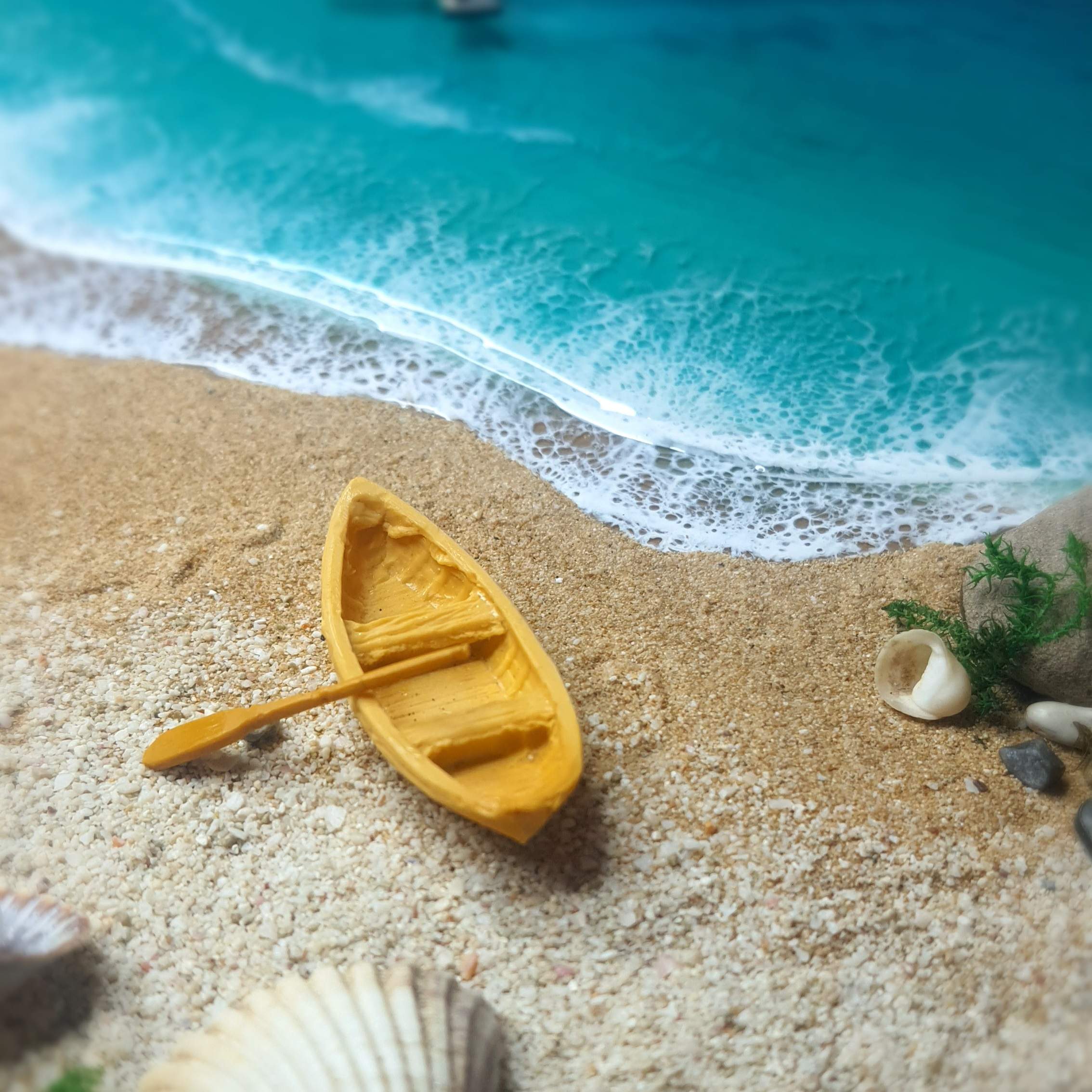 ساعت دیواری رزینی طرح ساحل و دریا