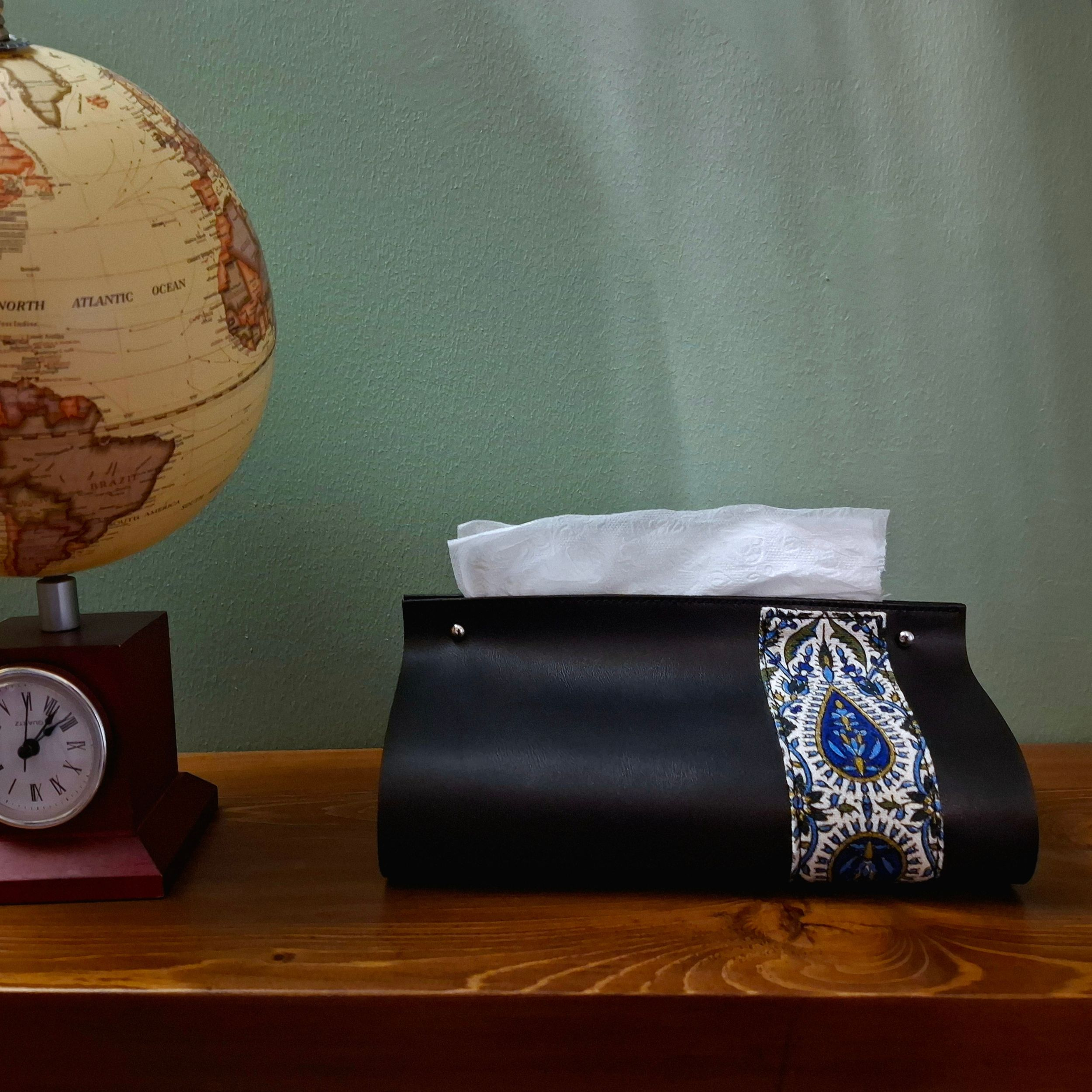 کاور دستمال کاغذی بومی مدل پارچه قلم کاری کد 003