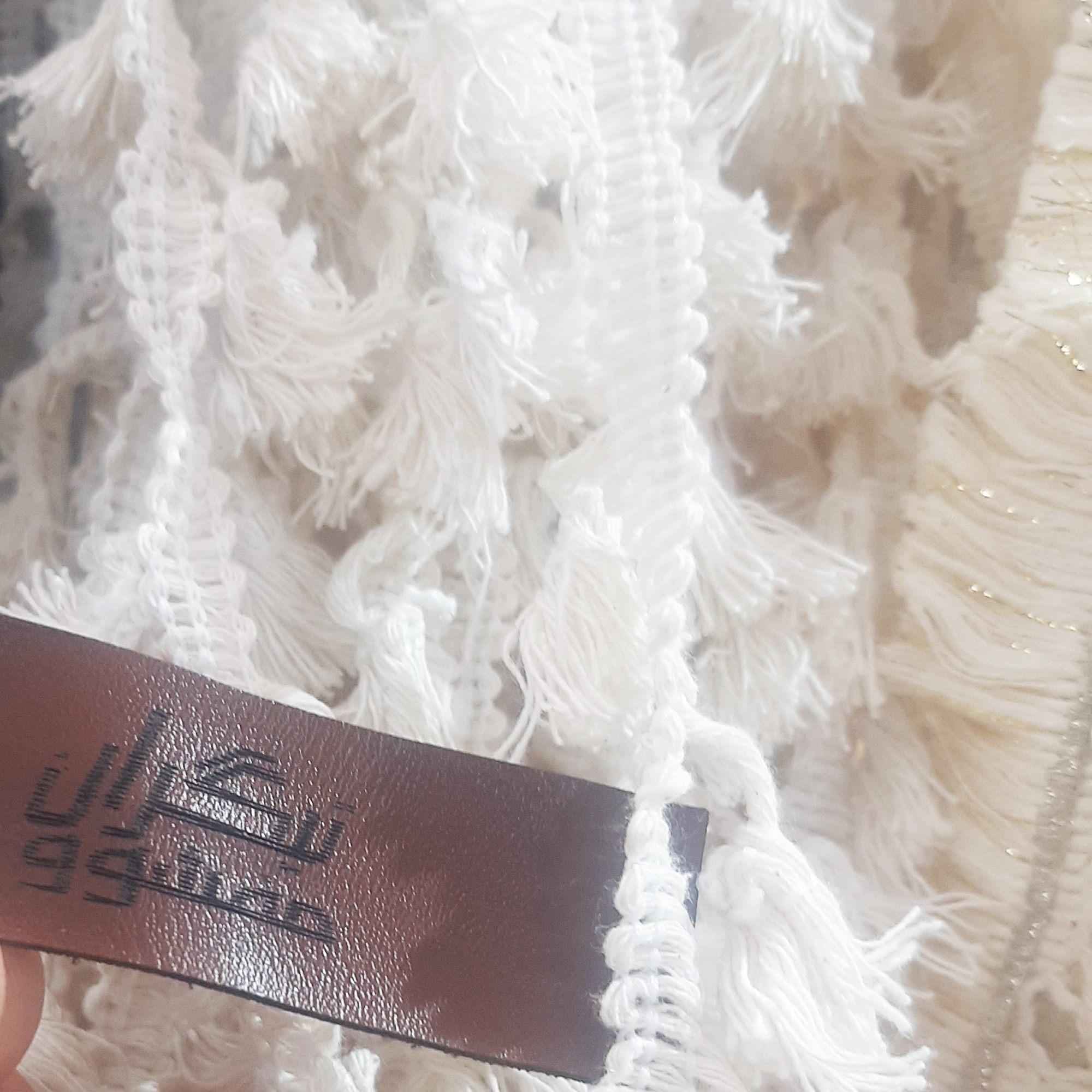 کوسن تیگران مفشوو مدل BIG MNGL به همراه شال مبل