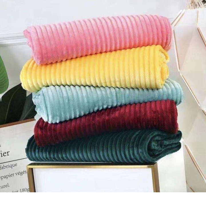 شال مبل طرح پلیسه سایز 160×220 سانتیمتر
